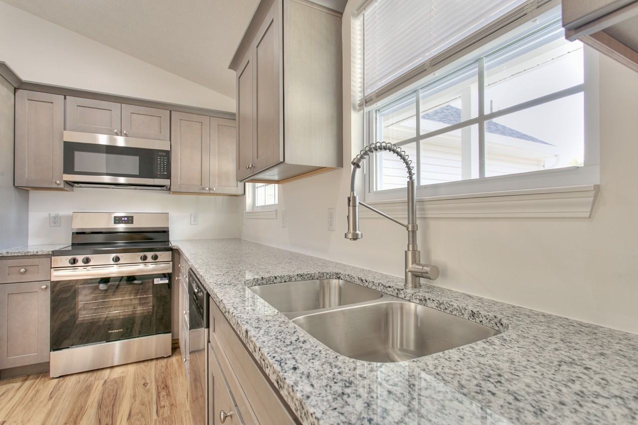 1059 Waynoka Drive #1 - Photo 5 of 29