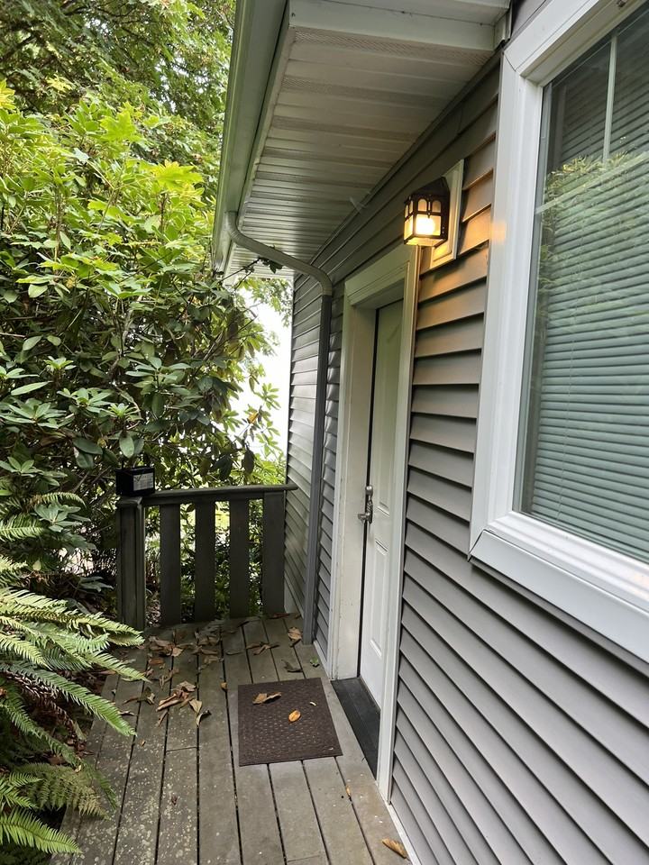 11967 Luna Vista Ave SE #1 - Photo 2 of 12