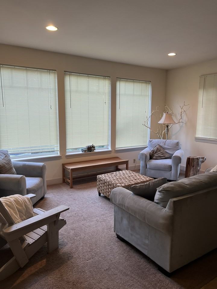 11967 Luna Vista Ave SE #1 - Photo 3 of 12