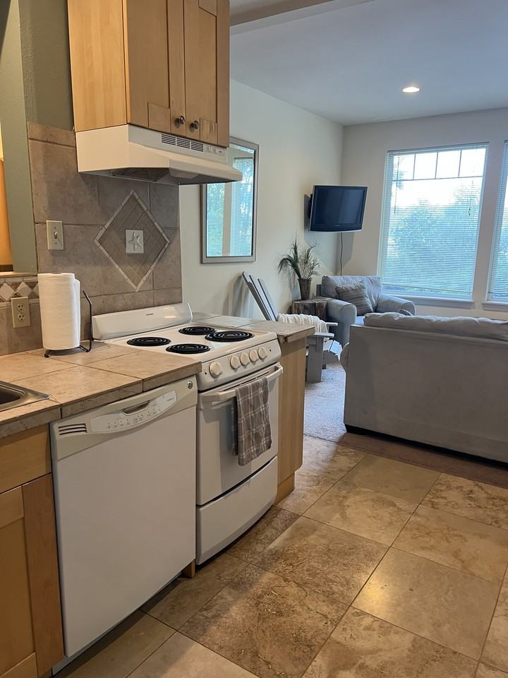 11967 Luna Vista Ave SE #1 - Photo 7 of 12