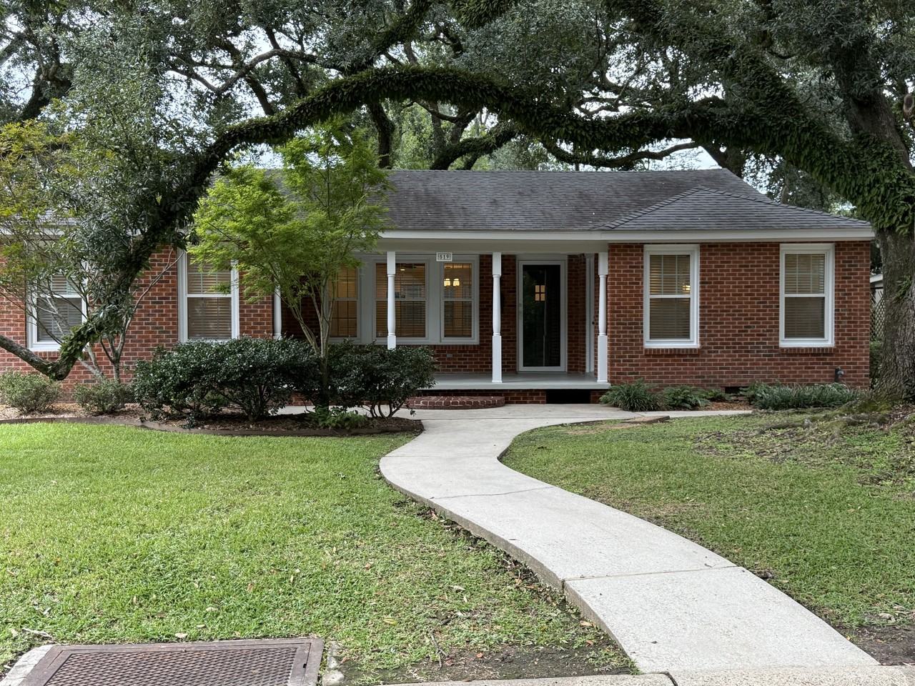 519 West Saint Louis Street #1