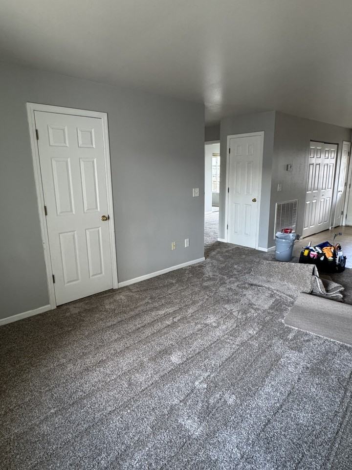 1300 S Alberta St #1300-201 - Photo 2 of 10