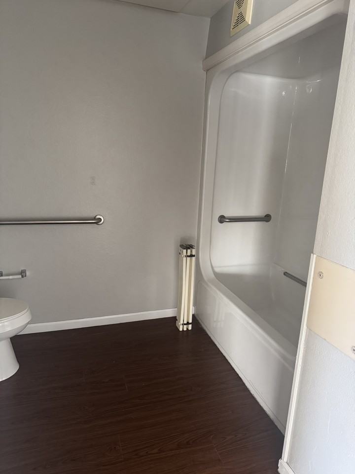 1301 S Alberta St #1301-104 - Photo 7 of 10