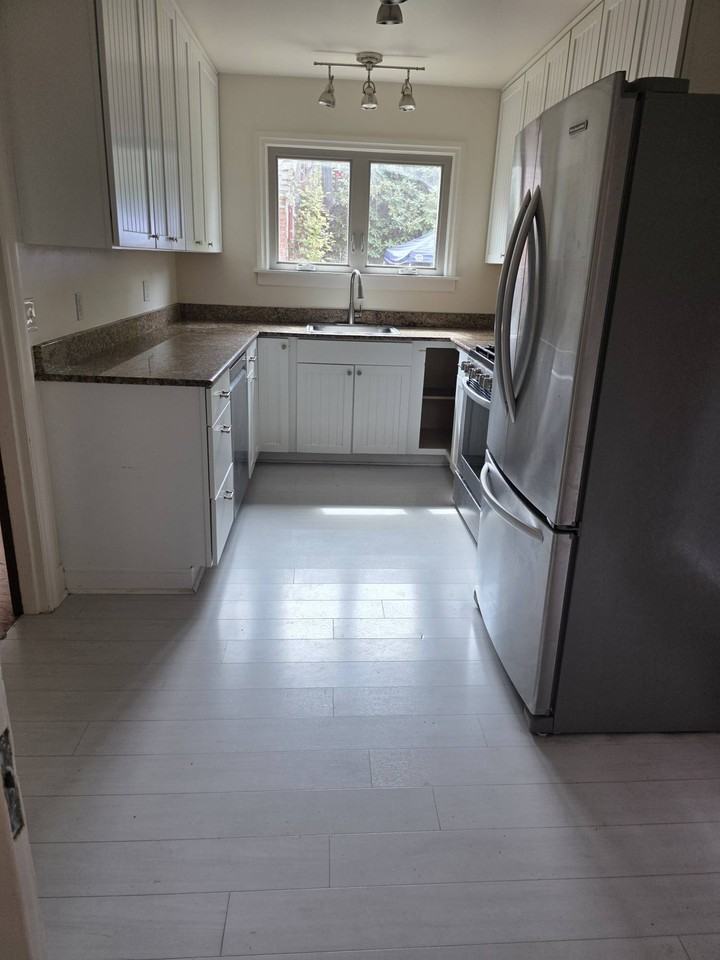 7545 Bagley Avenue North #O6 - Photo 3 of 12