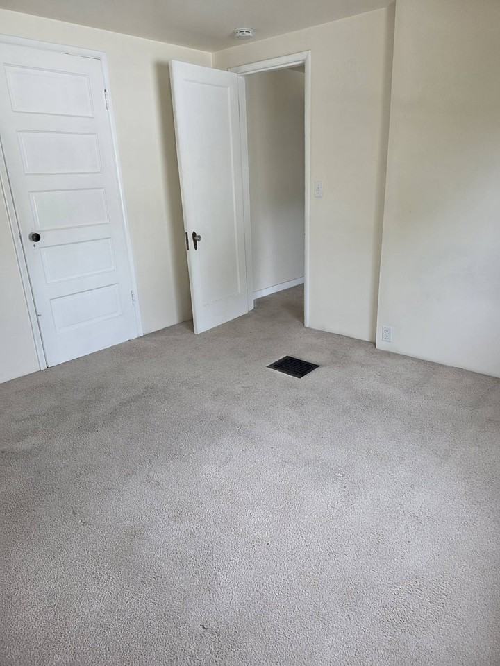 7545 Bagley Avenue North #O6 - Photo 7 of 12