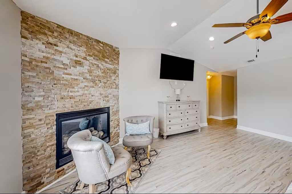 10 Comet Court #1 - Photo 7 of 20