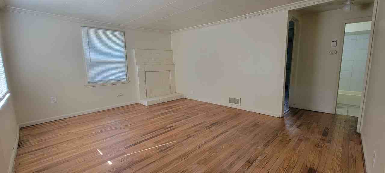 22411 Oconnor St - Photo 2 of 15