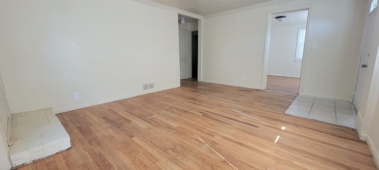 22411 Oconnor St - Photo 5 of 15