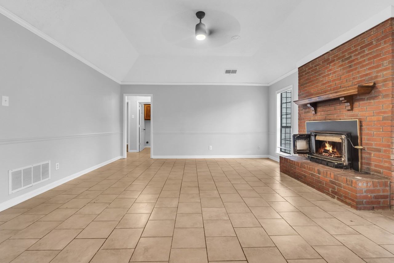 5809 Lees Xing #1 - Photo 7 of 22