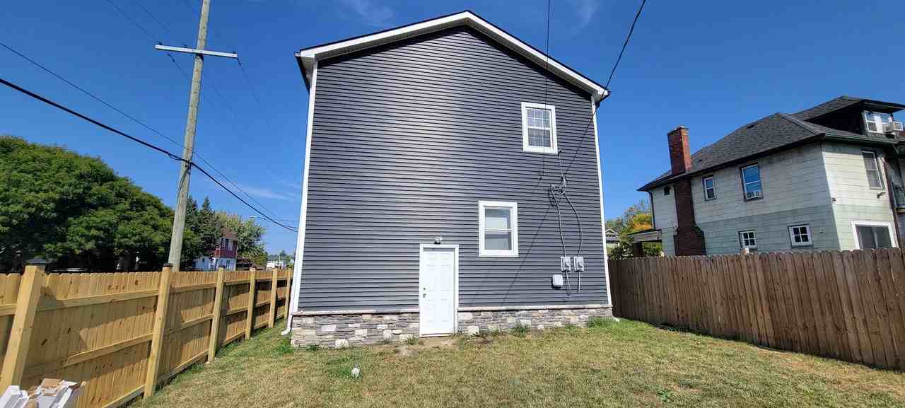 5101 Oregon St - Photo 4 of 24