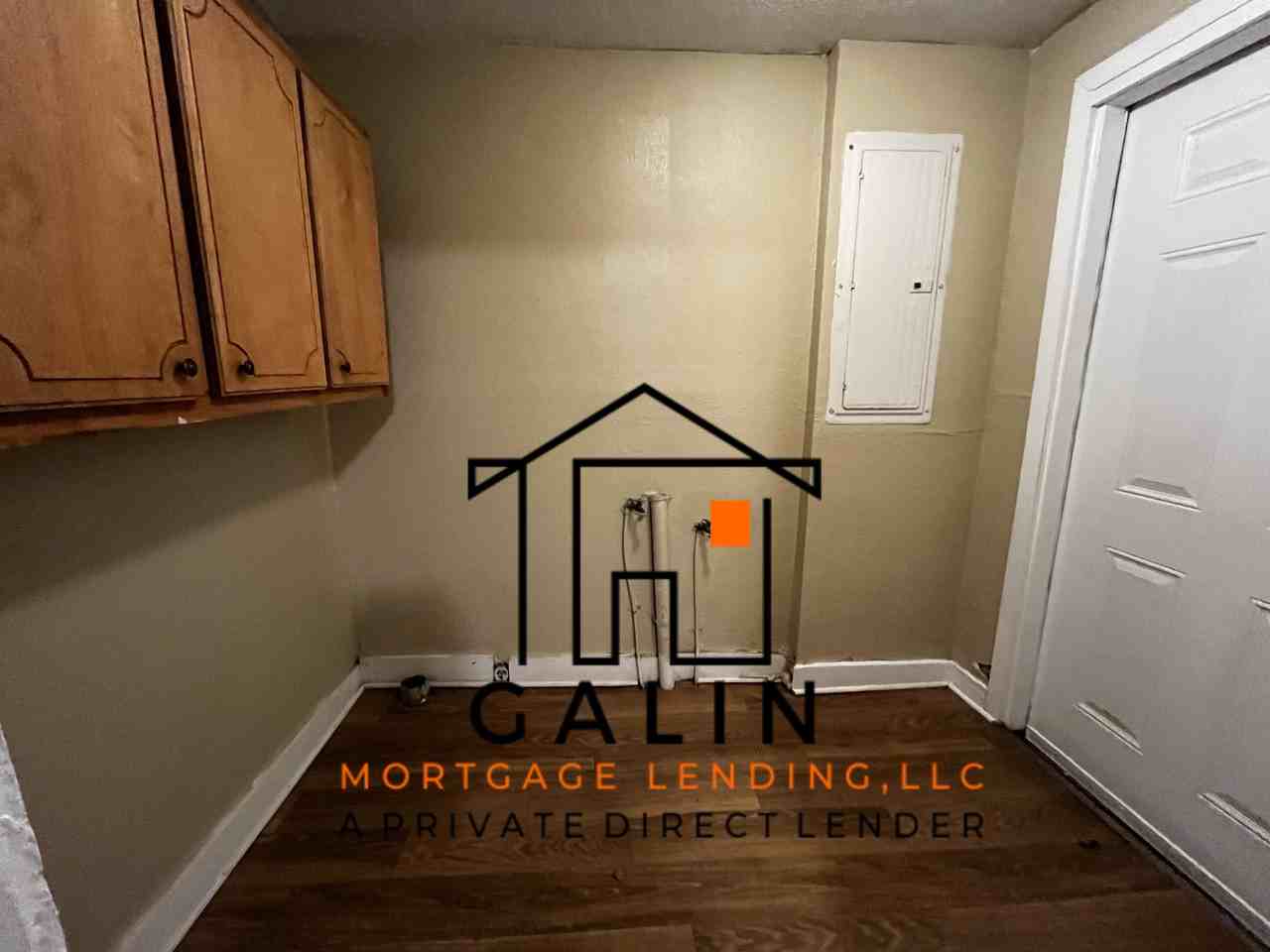 1719 Le Grand St #1 - Photo 4 of 15