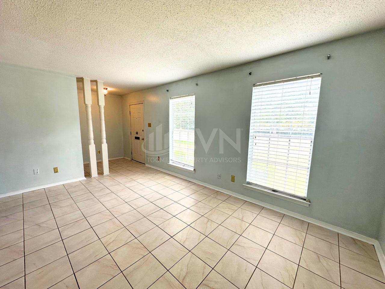 132 Du Rhu Dr - Photo 2 of 22