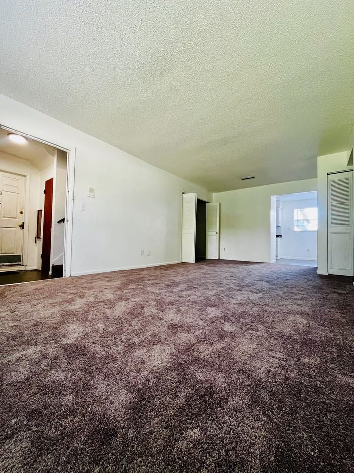 450 Tomoka Ave #114 - Photo 4 of 9