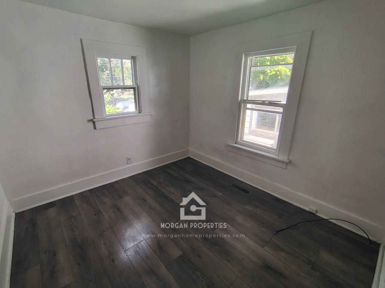 1428 West 10th Street - Photo 7 of 7