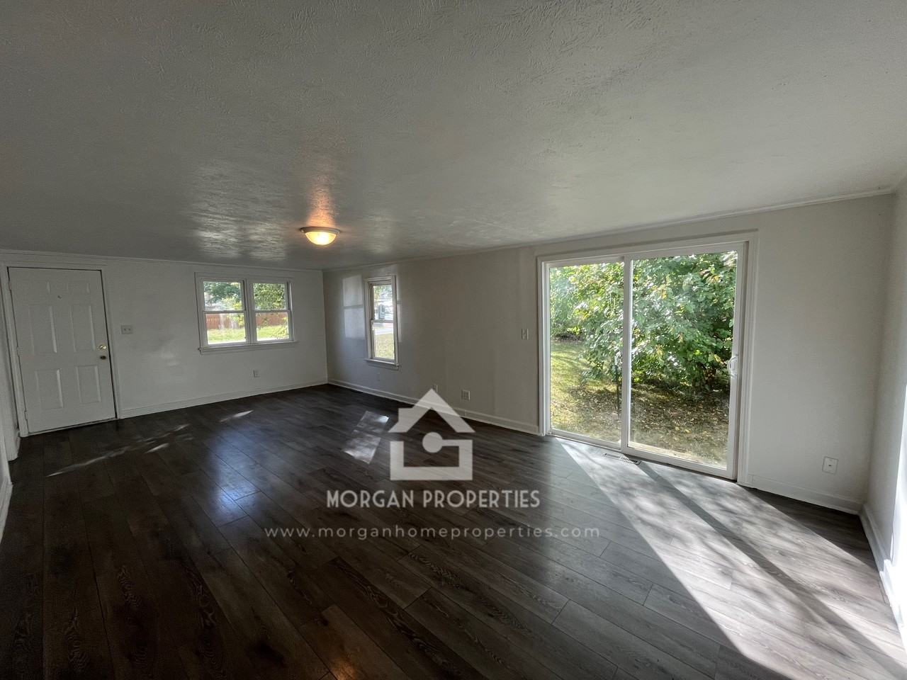 212 East Andover Avenue - Photo 2 of 7