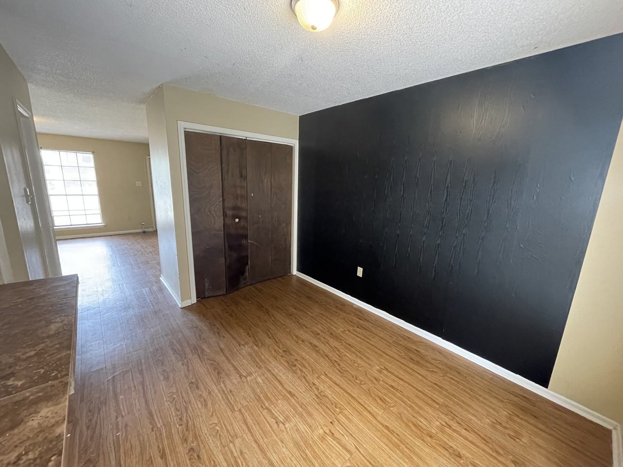 1643 Cedar Lake Dr #C - Photo 5 of 10