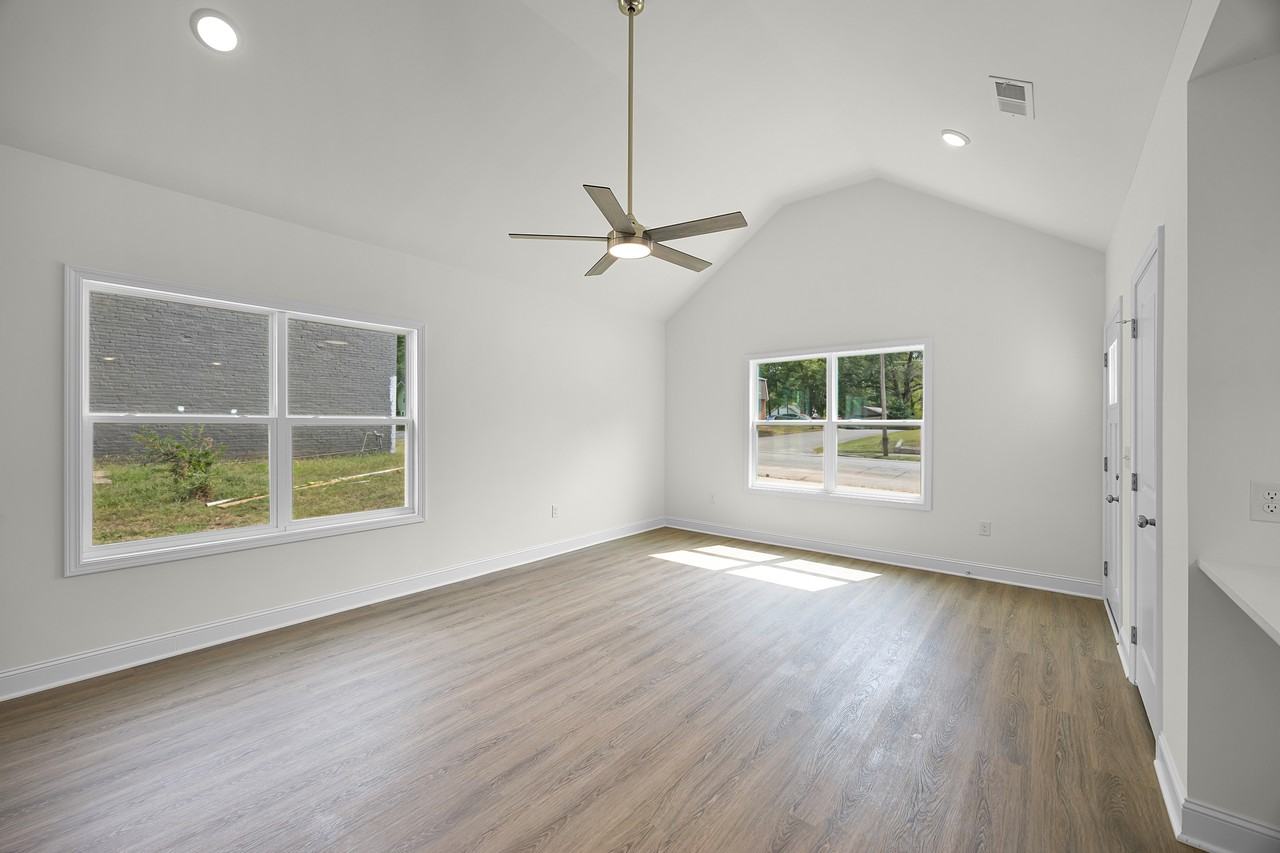 307 West King Street #1 - Photo 5 of 31