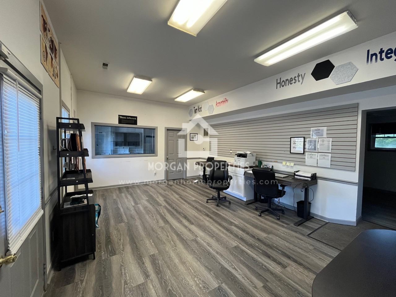 722 Bundy Avenue - Photo 2 of 5