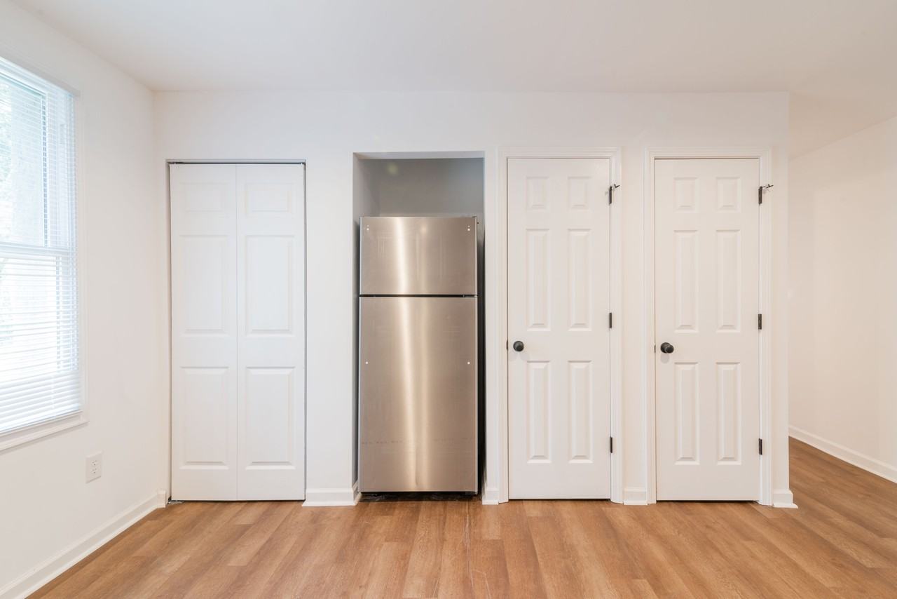 215 Johndy Avenue #A - Photo 5 of 24