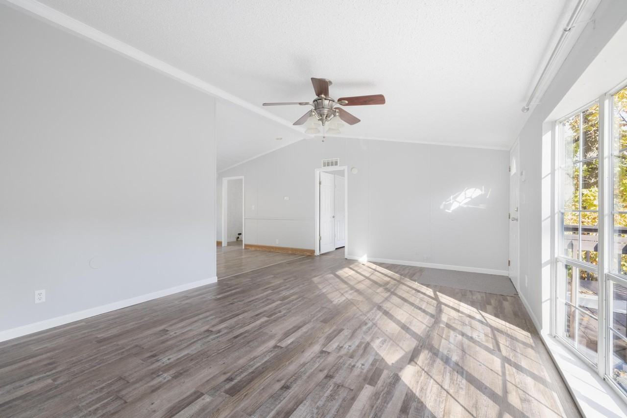 548 Deer Haven Road #1 - Photo 6 of 30