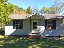 featured image of 3221 Brown Road