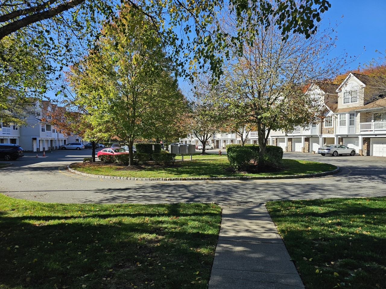 70 Loch Ln #1 - Photo 2 of 30