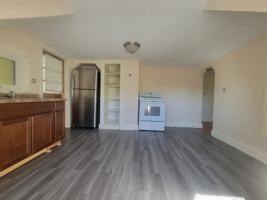 featured image of 4 Reagan Road #3