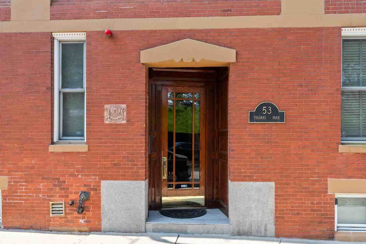 53 Thomas Park #2