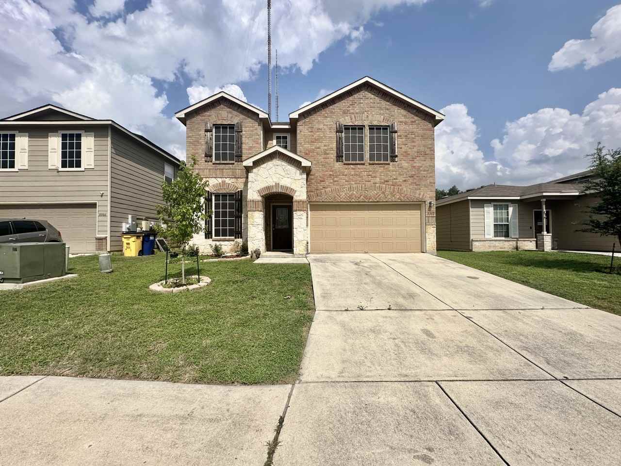 8842 Silver City #1 - Photo 2 of 2