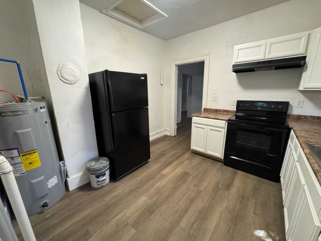 1124 West Lincoln Avenue #1 - Photo 5 of 13