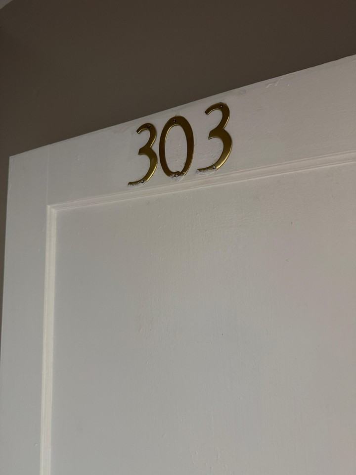 2321 Dwight Way #303