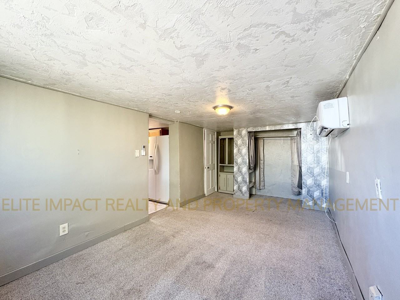 425 West Columbia Street #2 - Photo 7 of 9