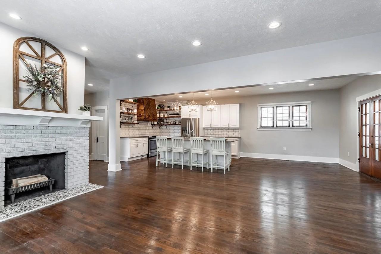 304 North 43rd Street #1 - Photo 2 of 23