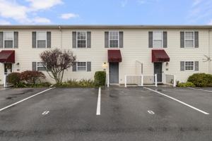 featured image of 2101 Cherokee Road #8