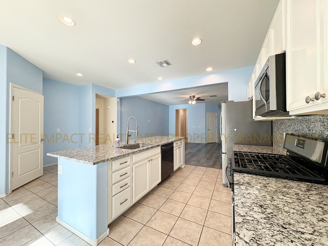 7161 South Paseo Monte Verde #1 - Photo 7 of 30