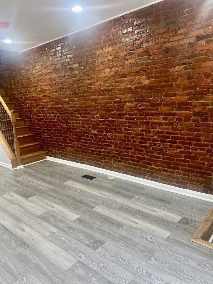 808 N Streeper St - Photo 3 of 37