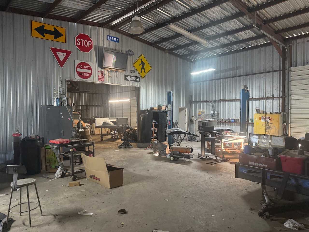 637 Dawnridge Road #1 - Photo 3 of 3