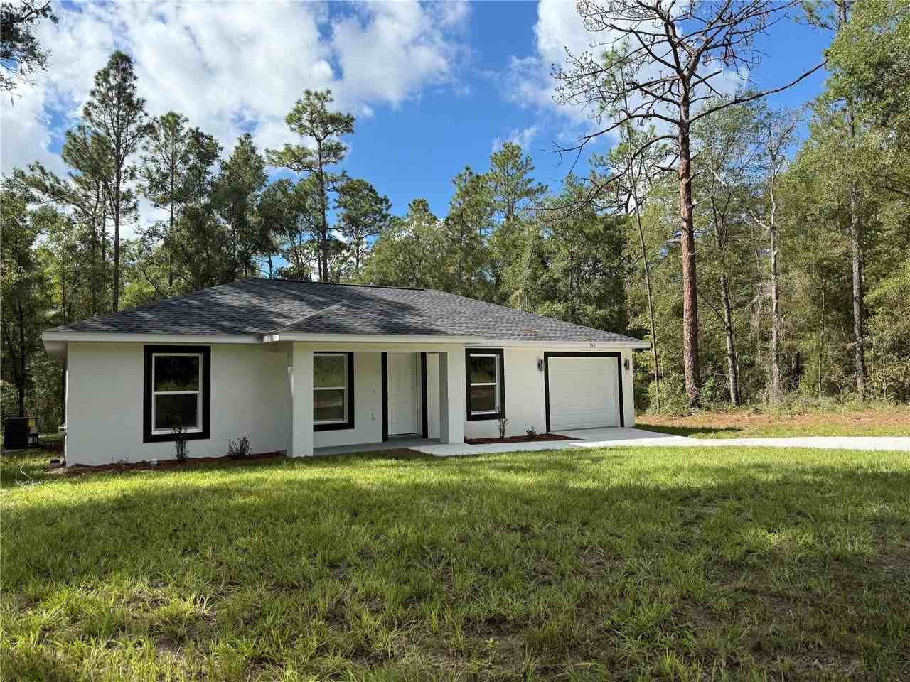 15424 Sw 27th Ln #1 - Photo 2 of 21