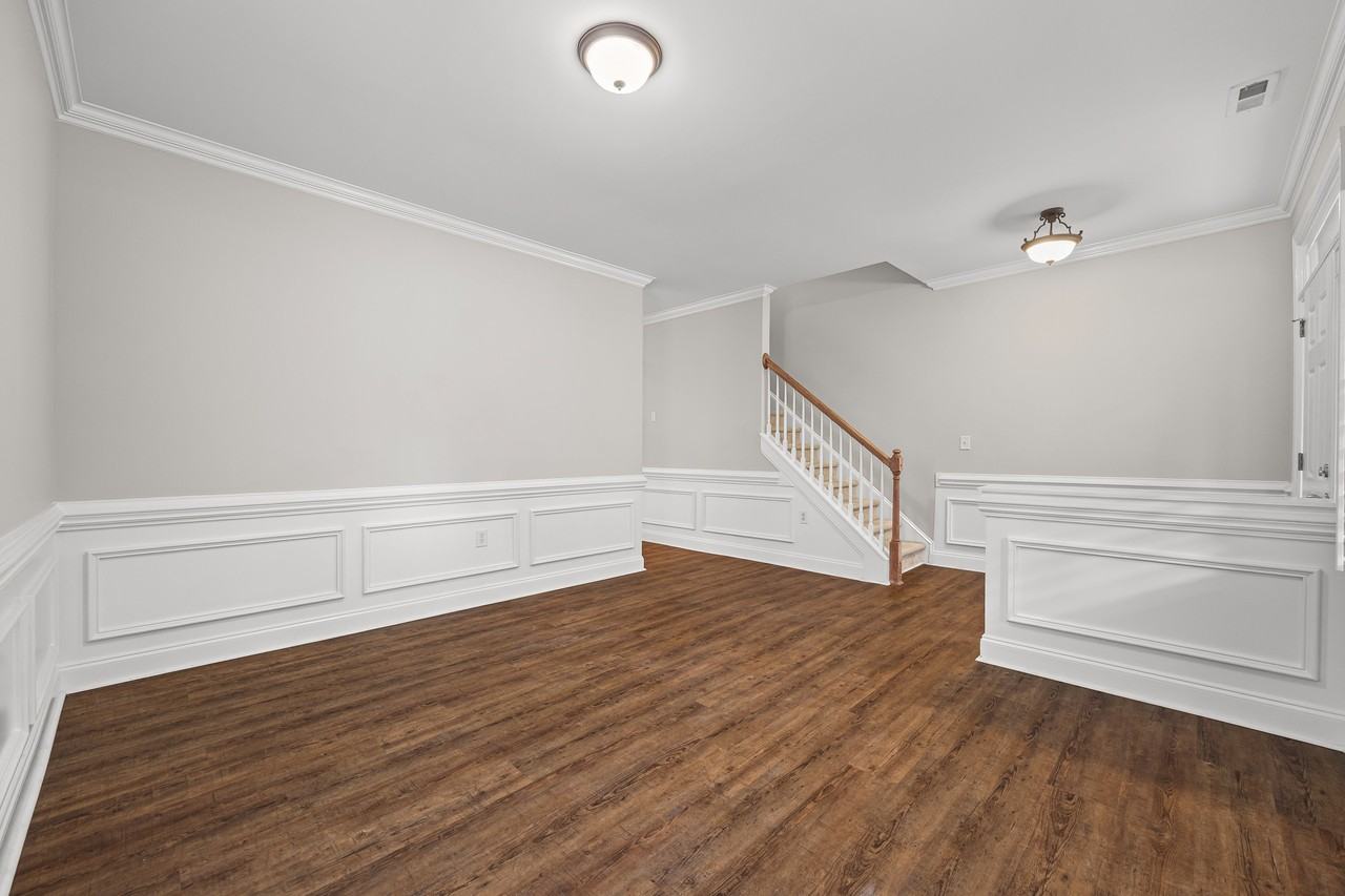 10139 Allison Taylor Ct #1 - Photo 5 of 32