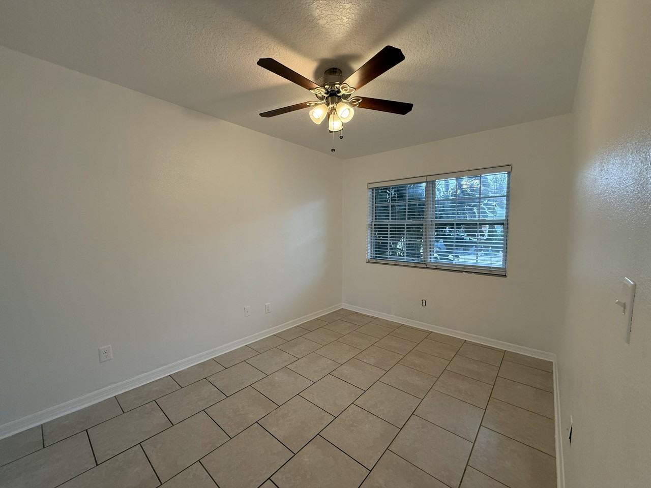 3055 Belden St #3055 - Photo 4 of 5