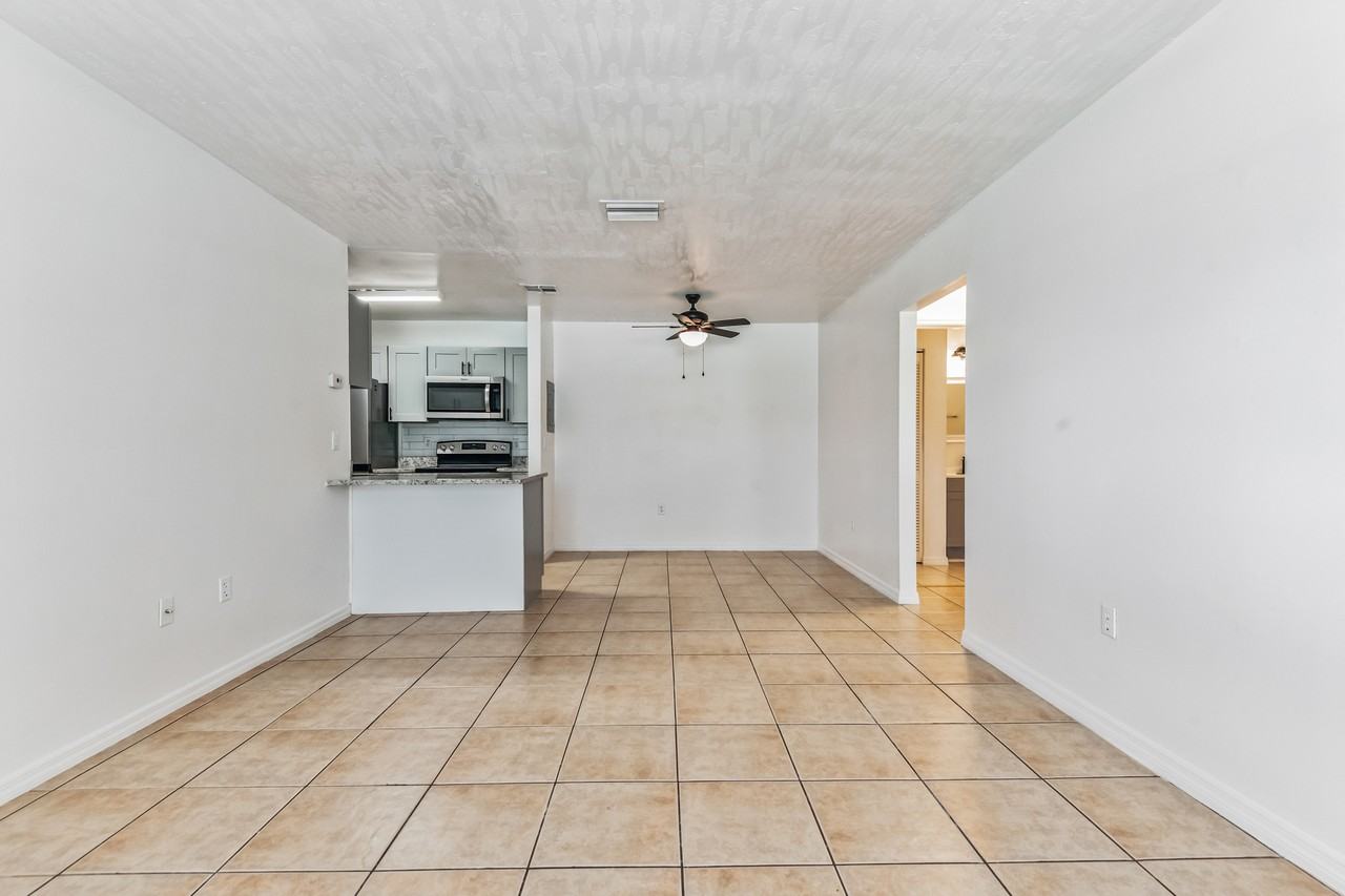 410 Thor Avenue Southeast #102 - Photo 3 of 10