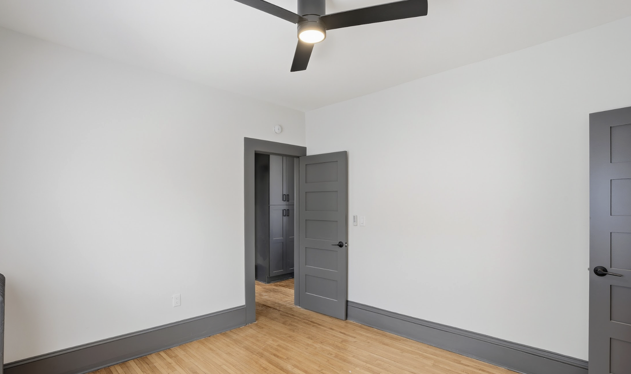 3433 Portland Ave #1 - Photo 6 of 9