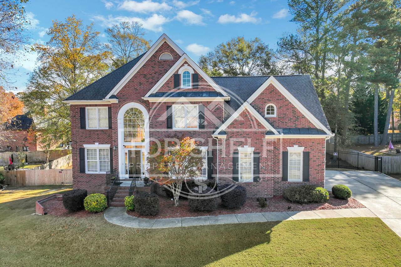 127 Tara Boulevard #1