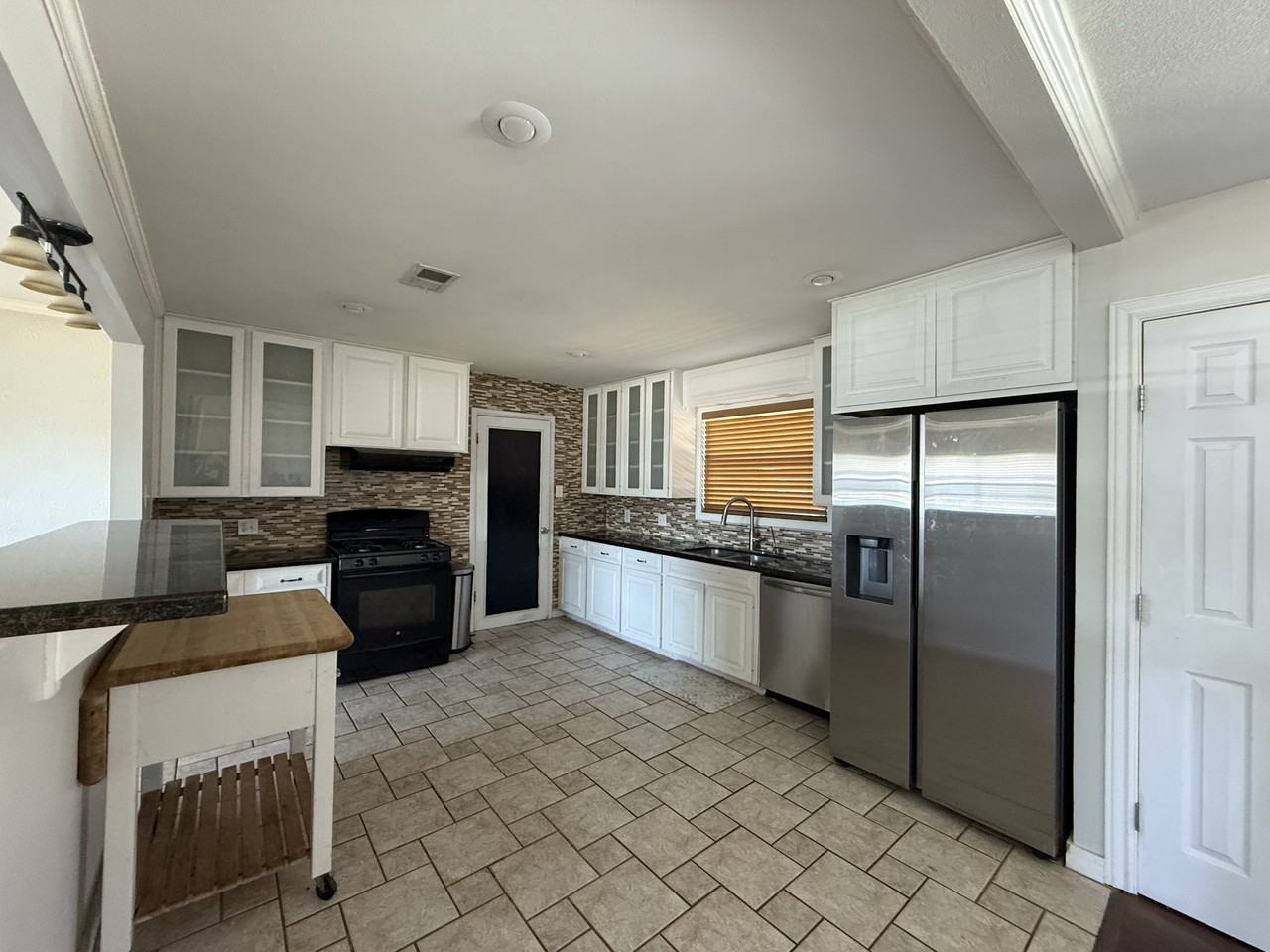 3412 Baumann Avenue #1 - Photo 5 of 8