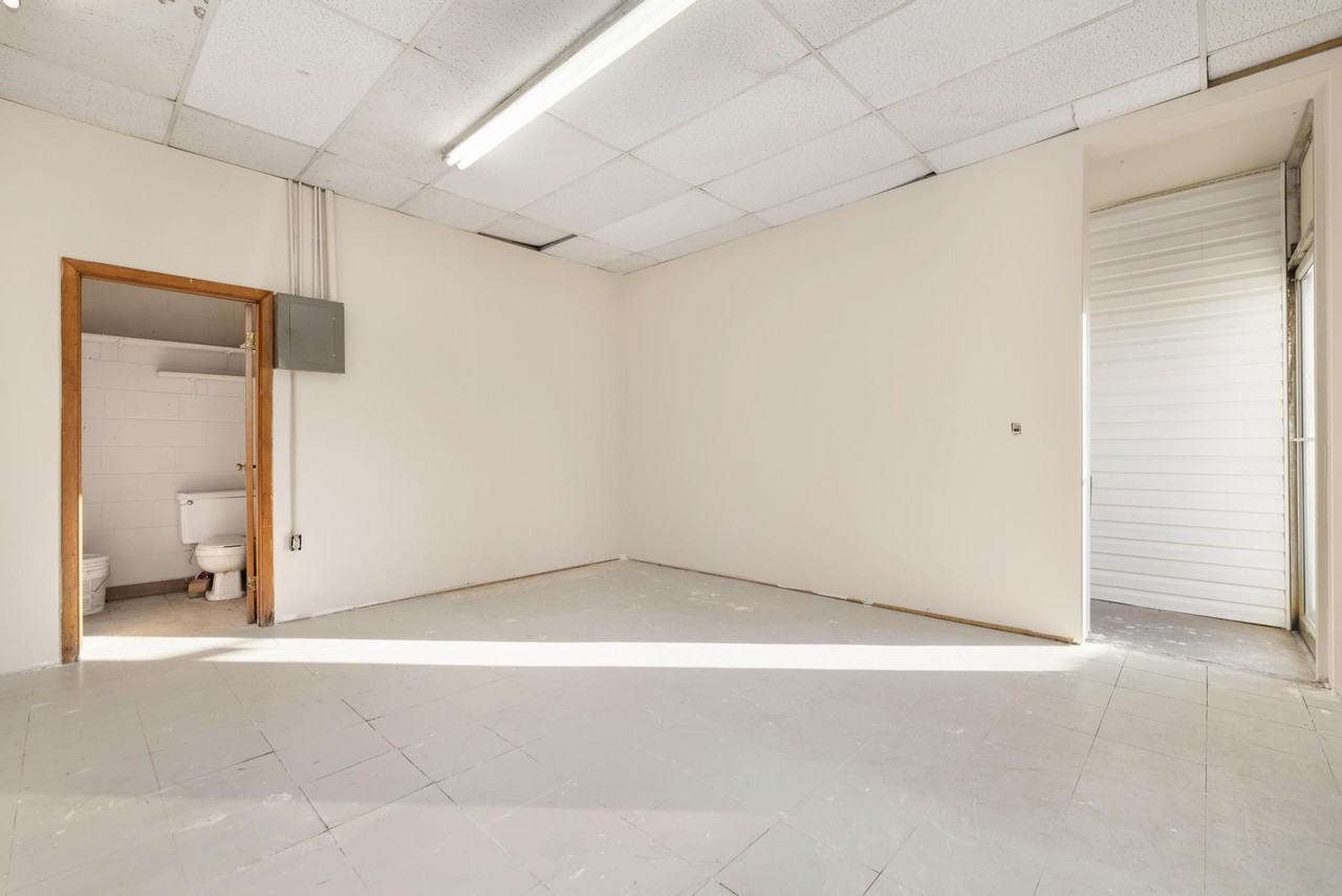 2908 Bloomingdale Pike #4 - Photo 4 of 13