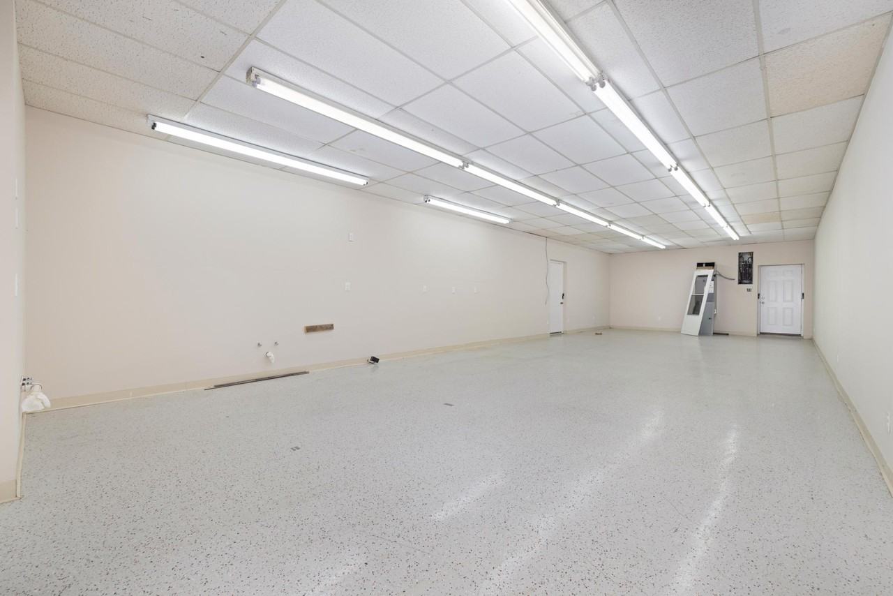 2908 Bloomingdale Pike #4 - Photo 5 of 13