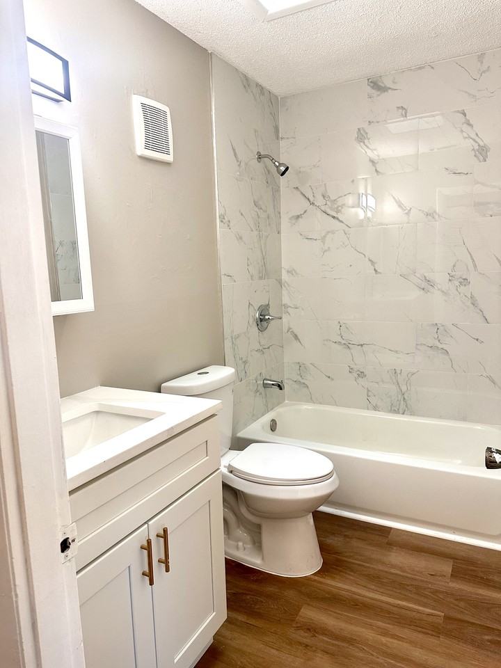 450 Tomoka Ave #215 - Photo 6 of 20