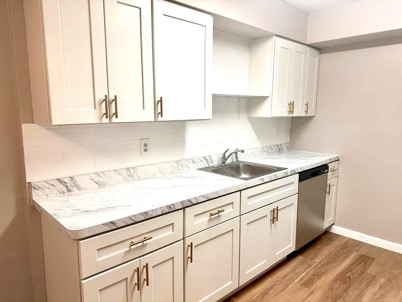 450 Tomoka Ave #215 - Photo 7 of 20