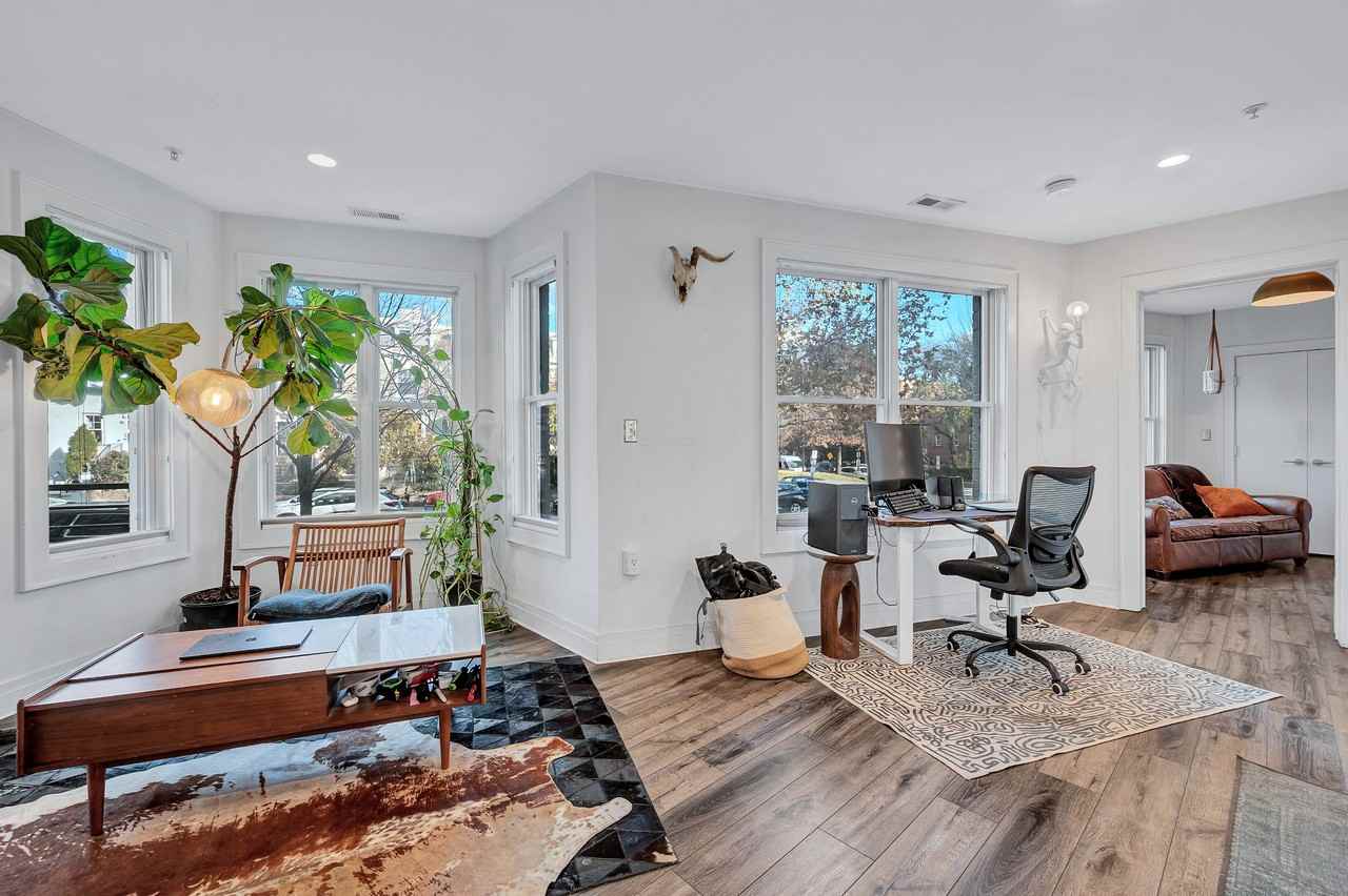 1300 Park Road Northwest #2 - Photo 4 of 19