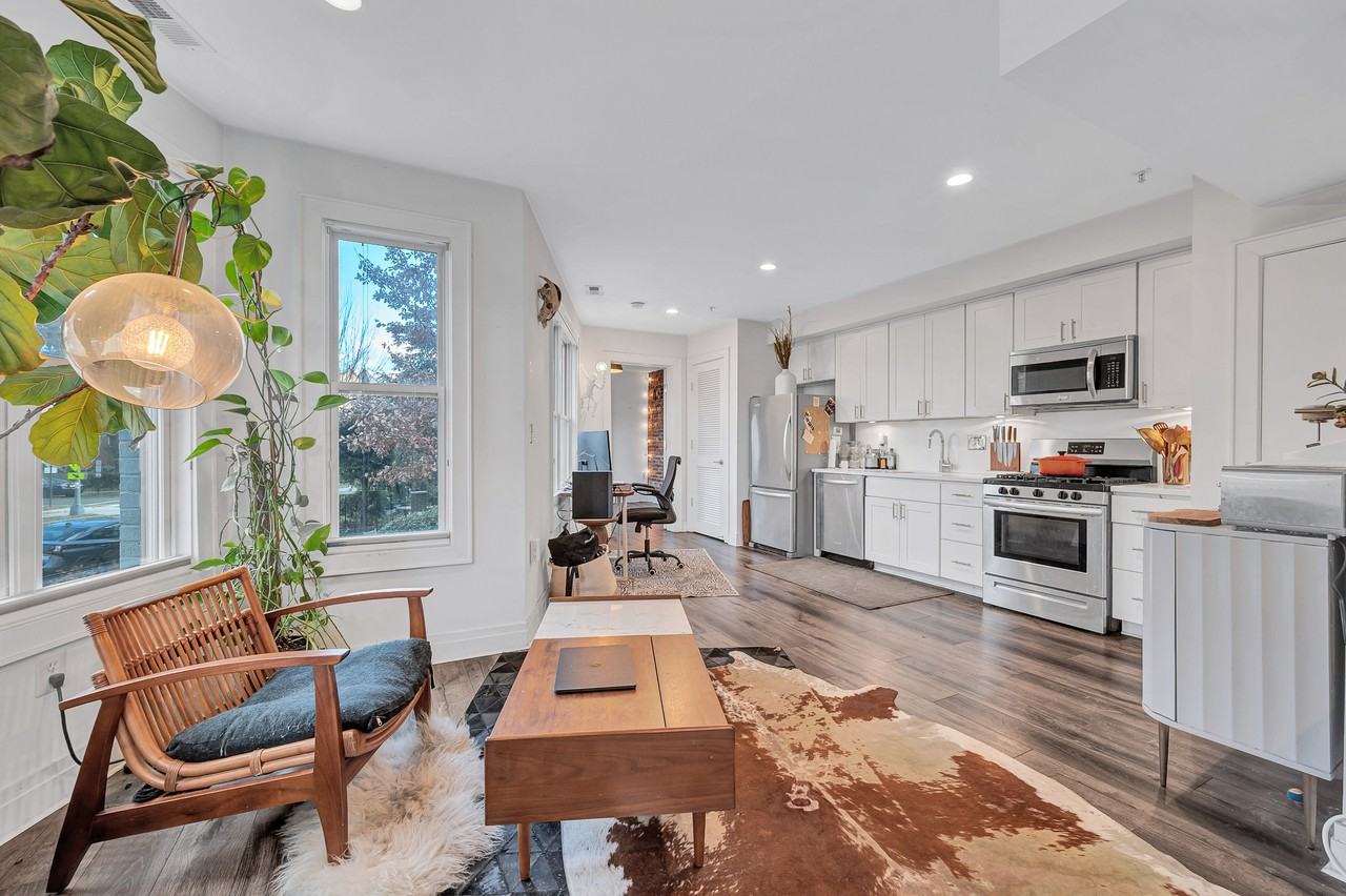 1300 Park Road Northwest #2 - Photo 6 of 19